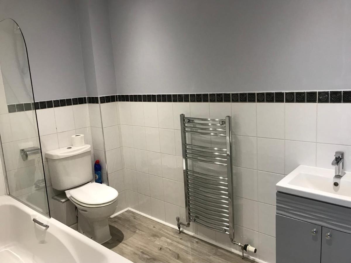 Flat Five, 212 Eaglesham Road, East Kilbride, Glasgow Exteriör bild